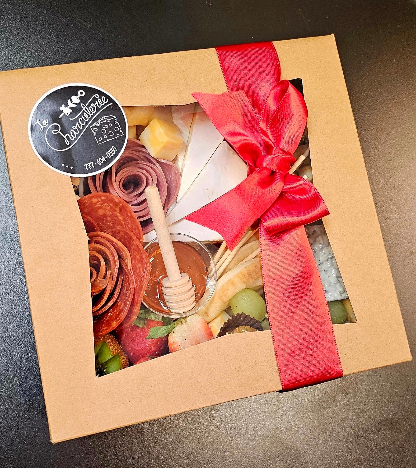 Box 8x8