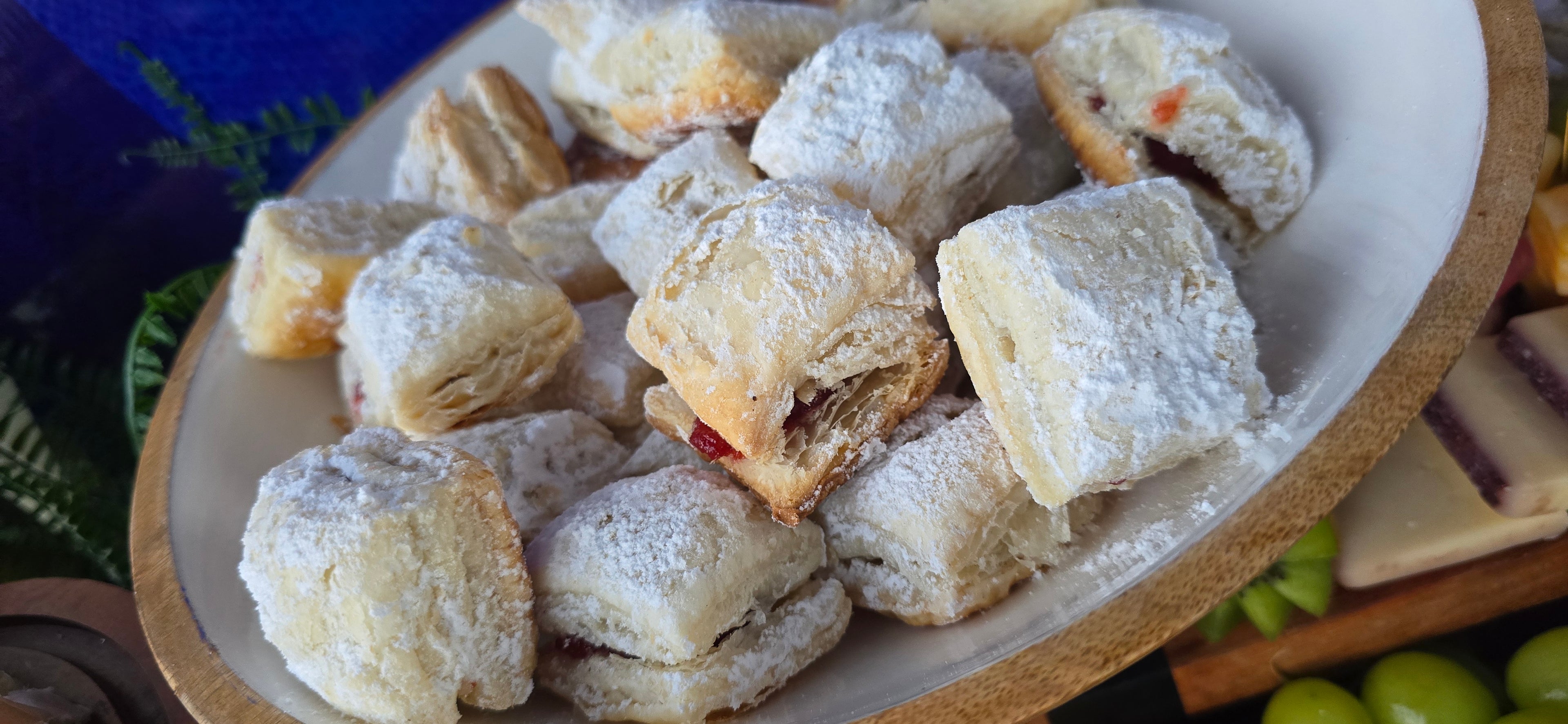 Pastelillos de Guayaba, Quesitos  en Masa de Hojaldre